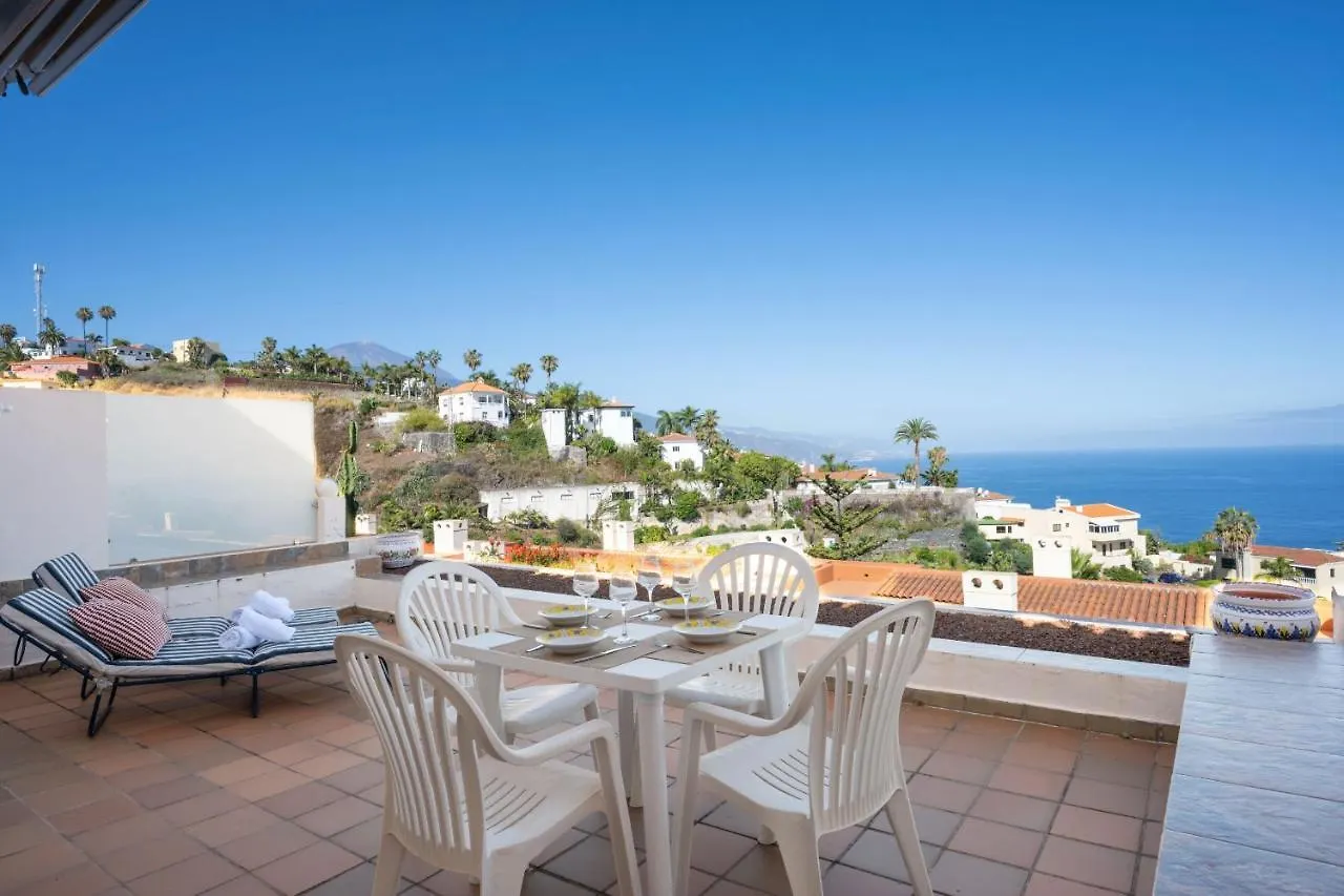 Cosy Flat With Sea Views In Santa Ursula Apartman